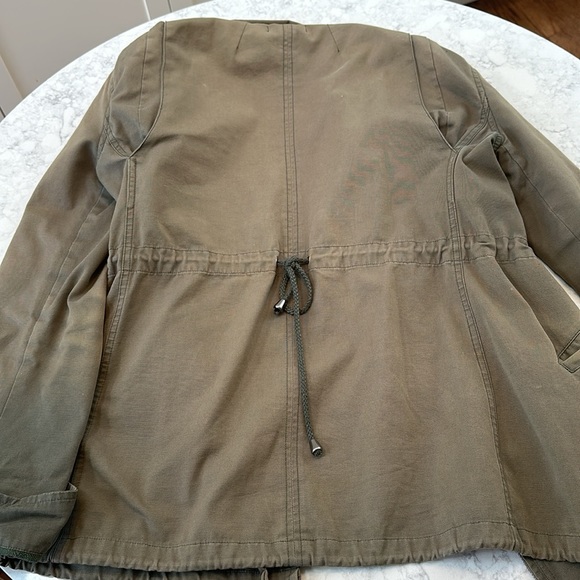 Green army jacket - Picture 10 of 10